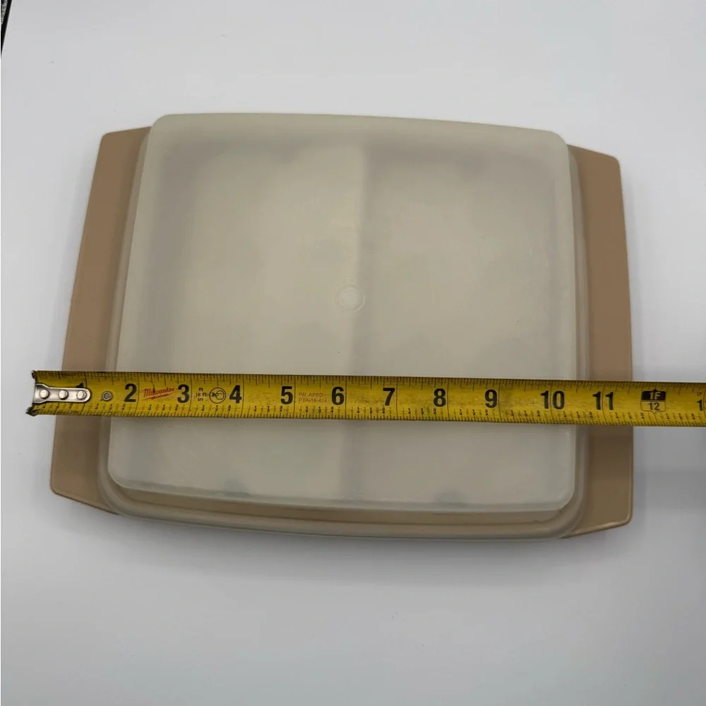 Vintage Tupperware Deviled Egg Carrier #723-3 – Almond
